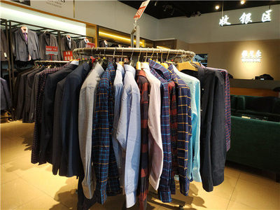 合肥“邂逅”雅戈?duì)柟S店 前三季度服裝凈賺7.75億背后的日用百貨銷售新篇章